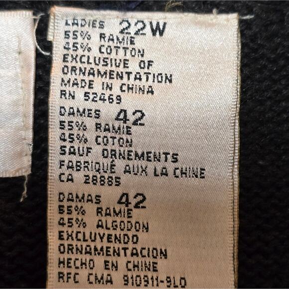 VINTAGE KATHIE LEE Black 3-D Beaded Embroidered Heavyweight Cardigan Sweater 22 - Picture 7 of 7